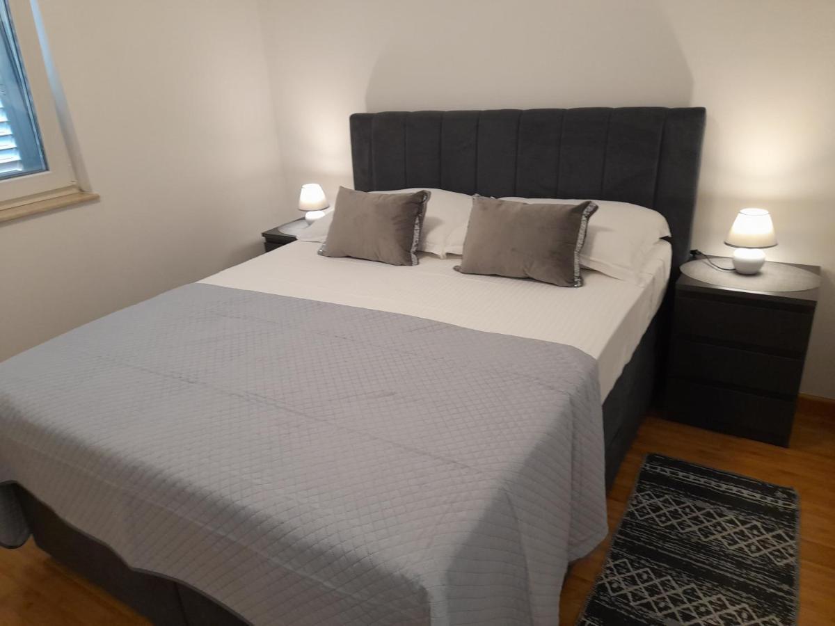 Lavanda Apartments スヴェティ・ペタル エクステリア 写真