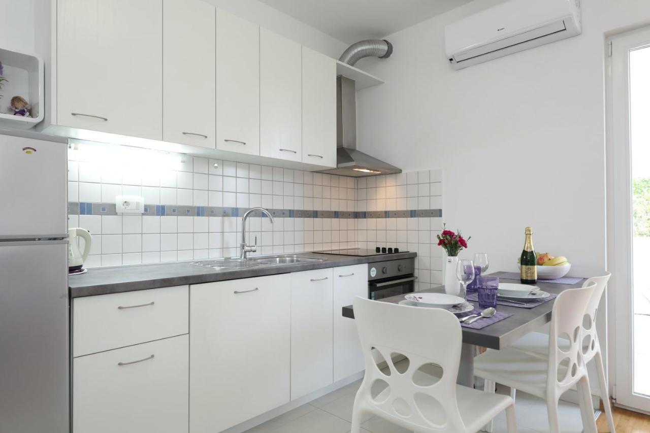 Lavanda Apartments スヴェティ・ペタル エクステリア 写真